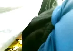 熟女で紫色ストッキング取得精液で彼女の膣 アダルト 動画 鈴木 一徹