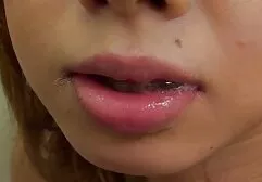 セクシーな男は、口腔を撫でた後にお尻に男をねじ込む 一徹 エロ 動画
