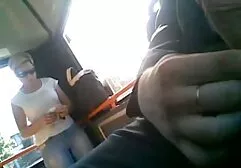 タクシー運転手とセックスをしている花嫁。 えろ 一徹