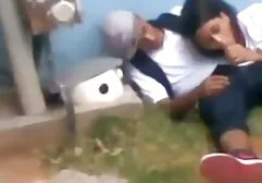 教師とのセックスを探しています。 鈴木 一徹 の エロ 動画
