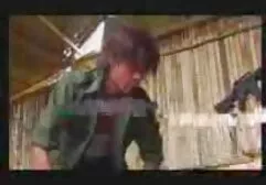 Busty女の子剥離と運指膣の前にウェブカメラ 一徹 sex 動画